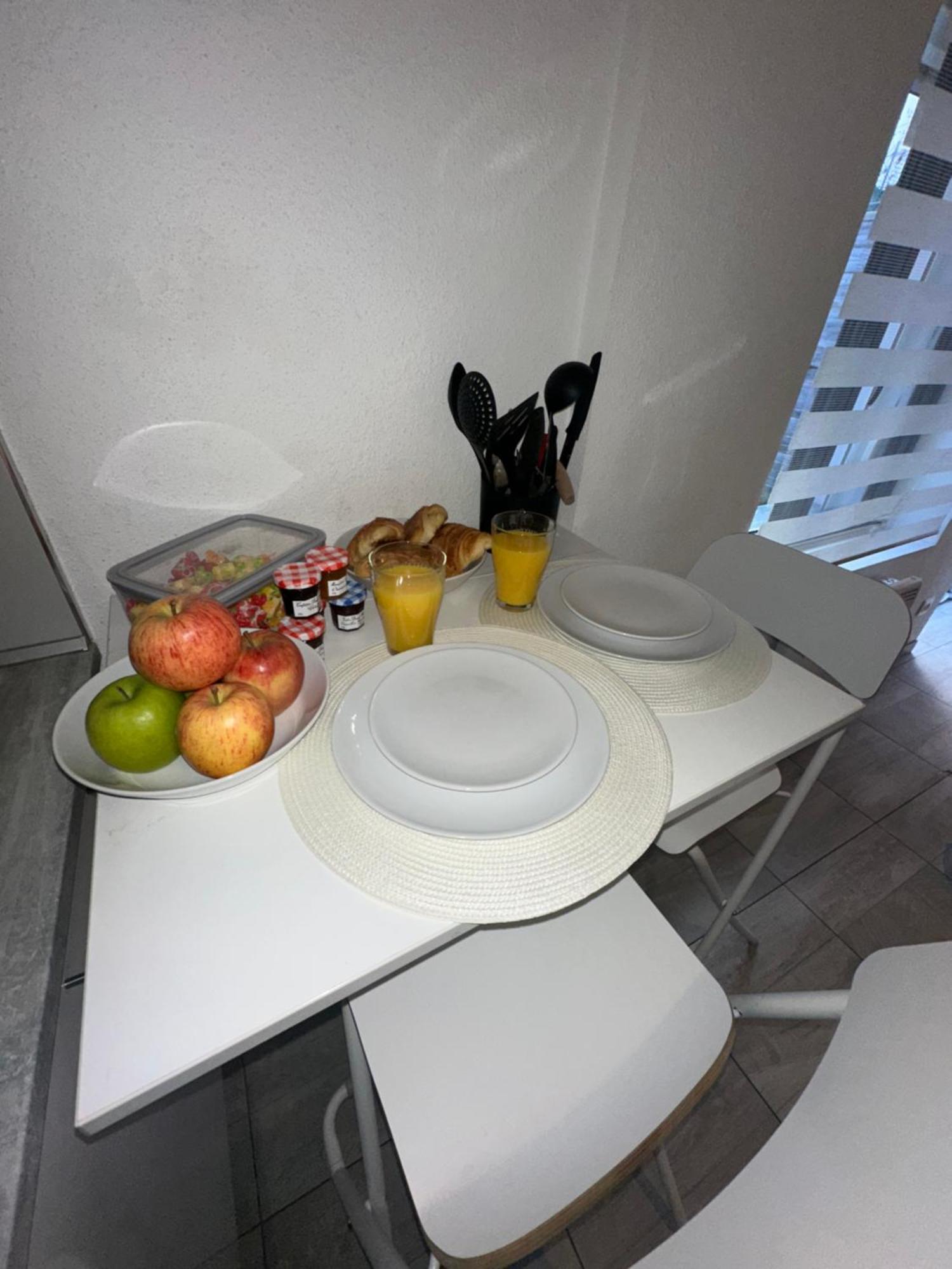 # Le 6 # Joli Petit Studio ! Centre Ville Au Calme Mülhausen Exterior foto